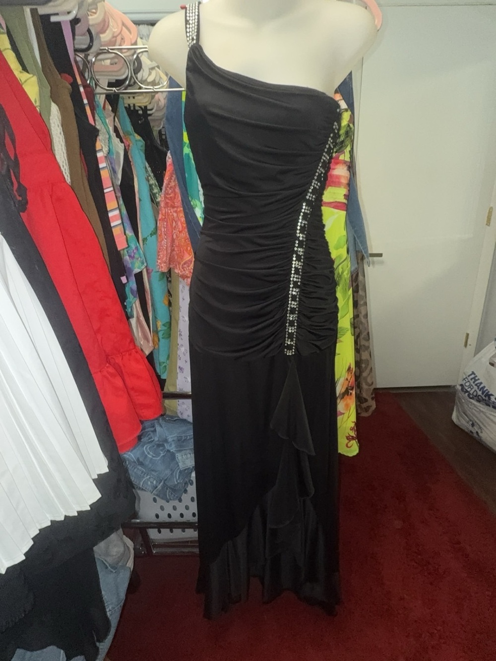 Vintage Y2K MyMichelle Black formal dress with ruching